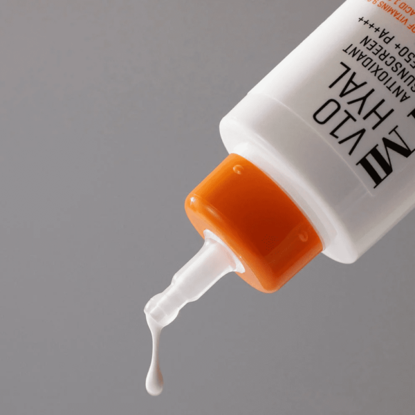 Some By Mi V10 Hyal Antioxidant Sunscreen SPF 50+- 40ml – Image 3