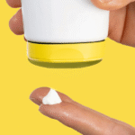 texture du CeraVe Lait Solaire Invisible Hydratant SPF50+ 75 ml