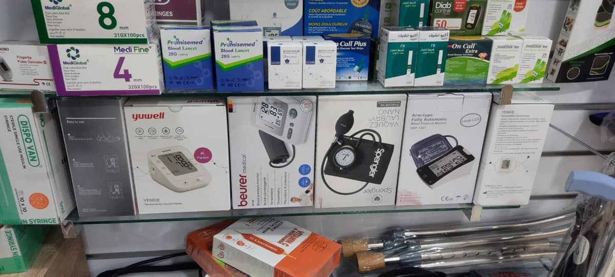 Matériel médical et tensiomètres à la parapharmacie ETA PHARM à Meknès
